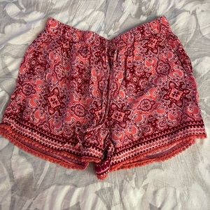 Pink pattern shorts size XS